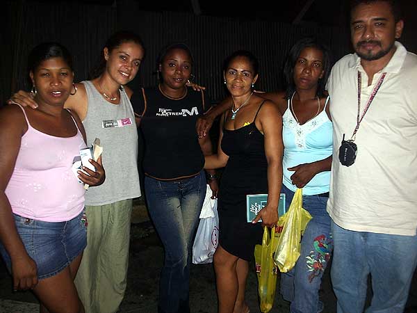  Girls in Santo Domingo, Cuba